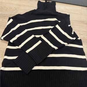 Old Navy Black and Cream Striped Turtleneck Sweater